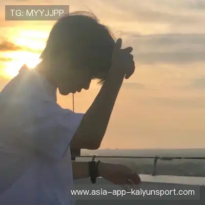朱蓉维